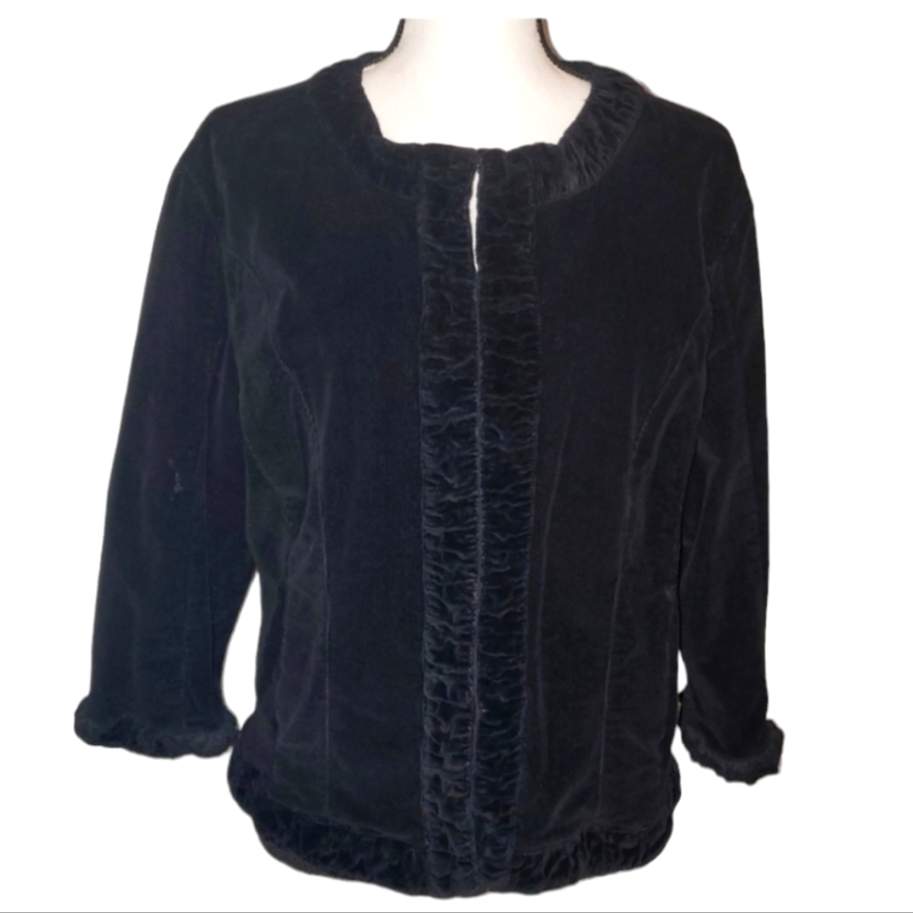 ***3/$30***🖤 Super Cute Dress Barn Black Corduroy Jacket